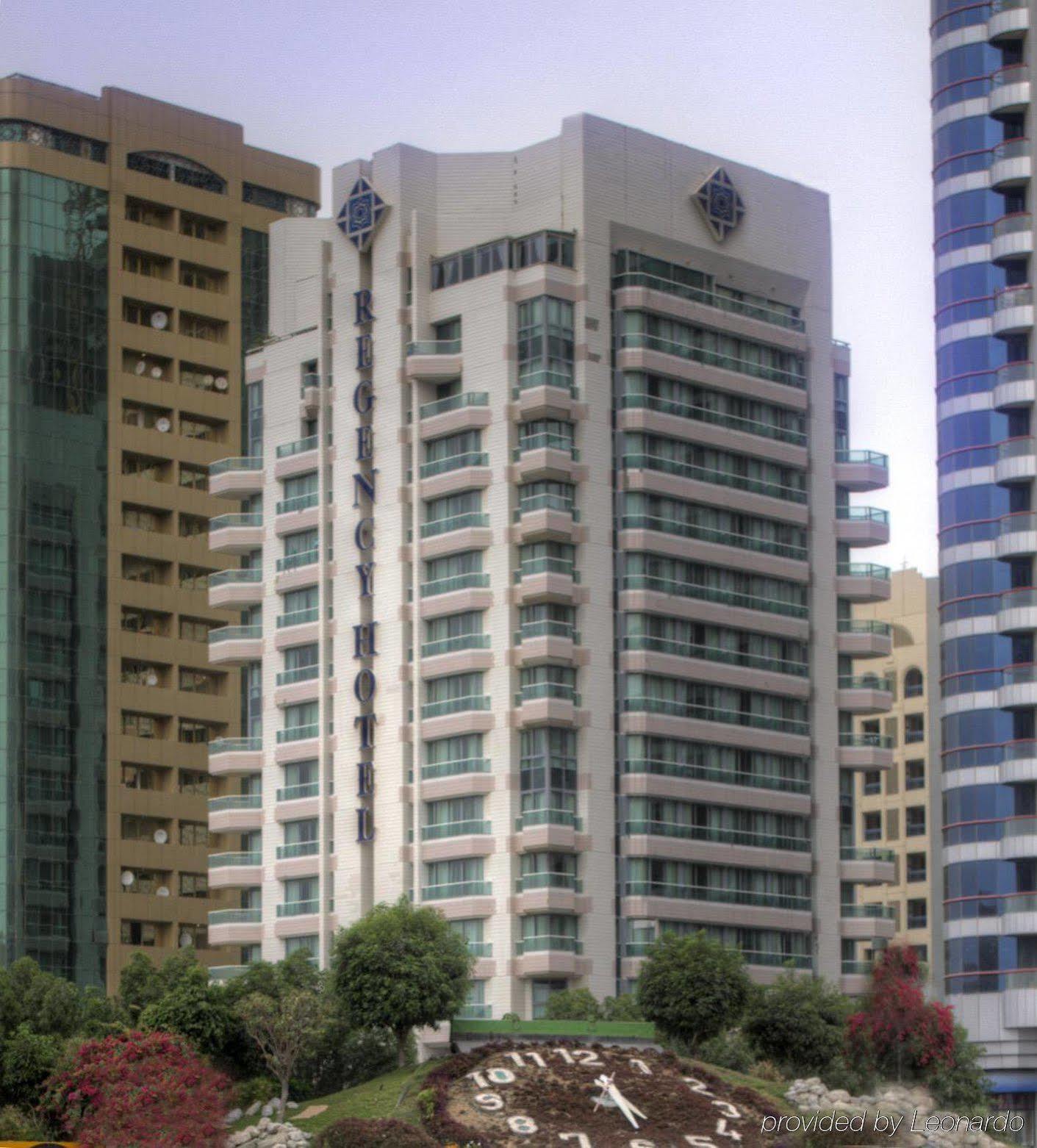 Hawthorn Extended Stay By Wyndham Abu Dhabi City Center Экстерьер фото